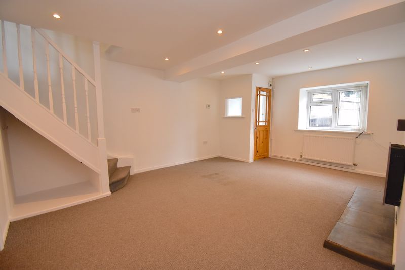 Sitting Room- click for photo gallery